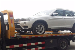 秀峰拖车24小时服务电话