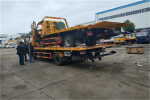 秀峰同城汽车补胎